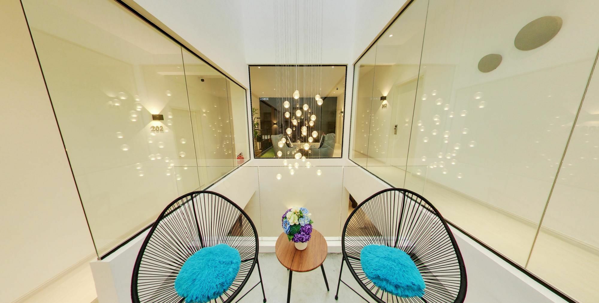 Modern Cave Boutique Stay Malacca Exterior photo